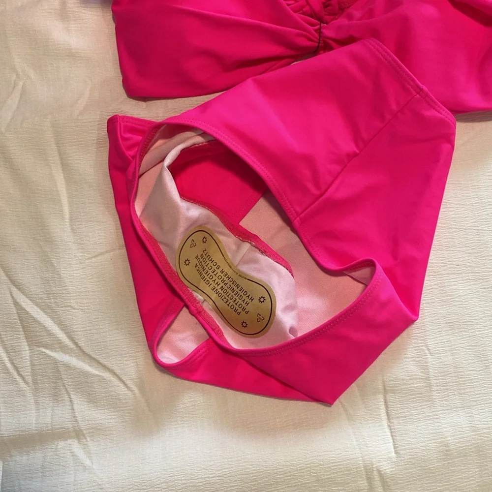 Bikini Set - Picture 4 of 6